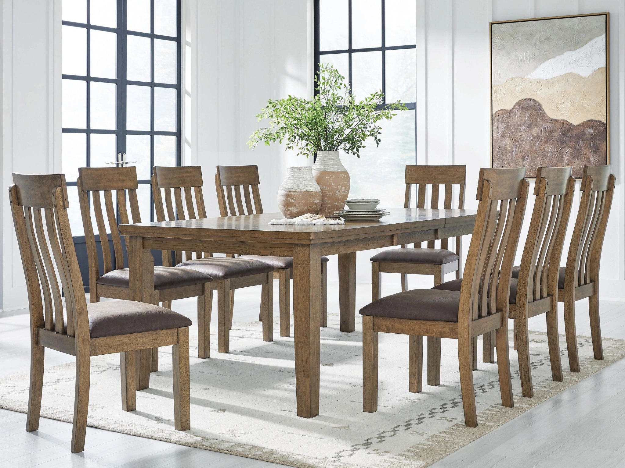 Urbinforte Dinning Room Set
