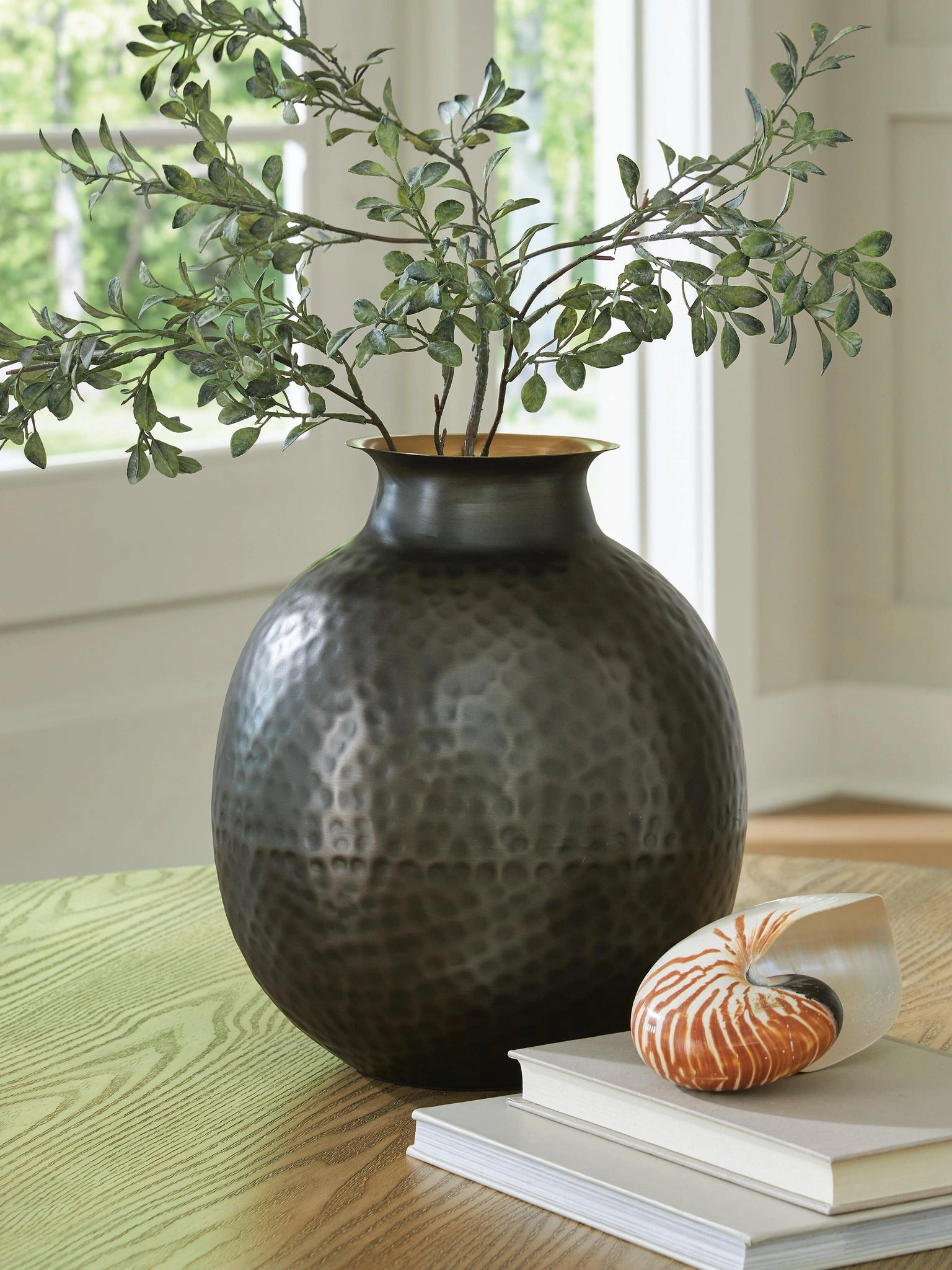 Woody Vase