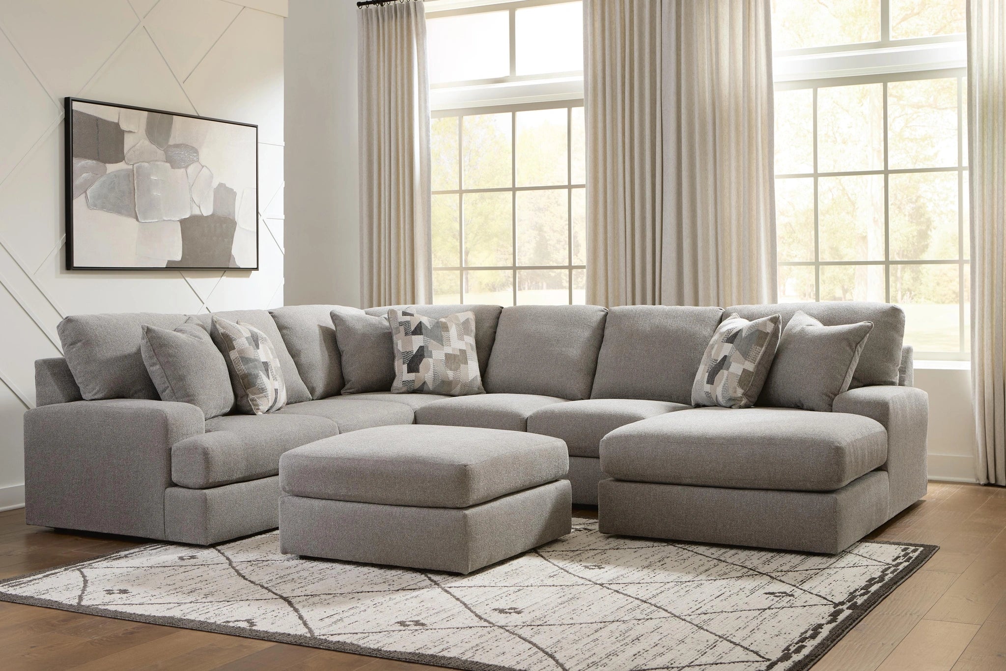 Lindon Living Room Set