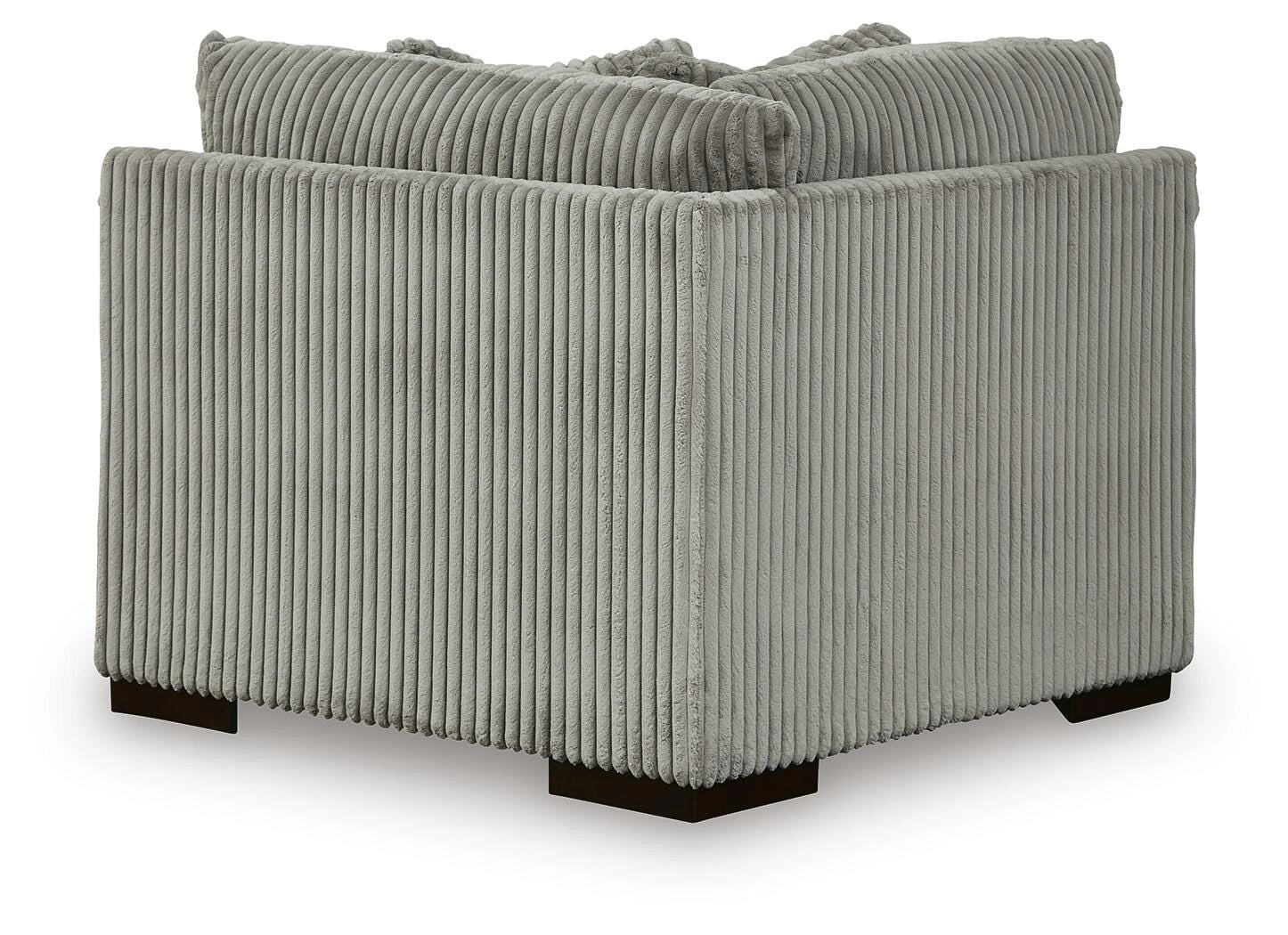 Lindyn Sectional with Chaise