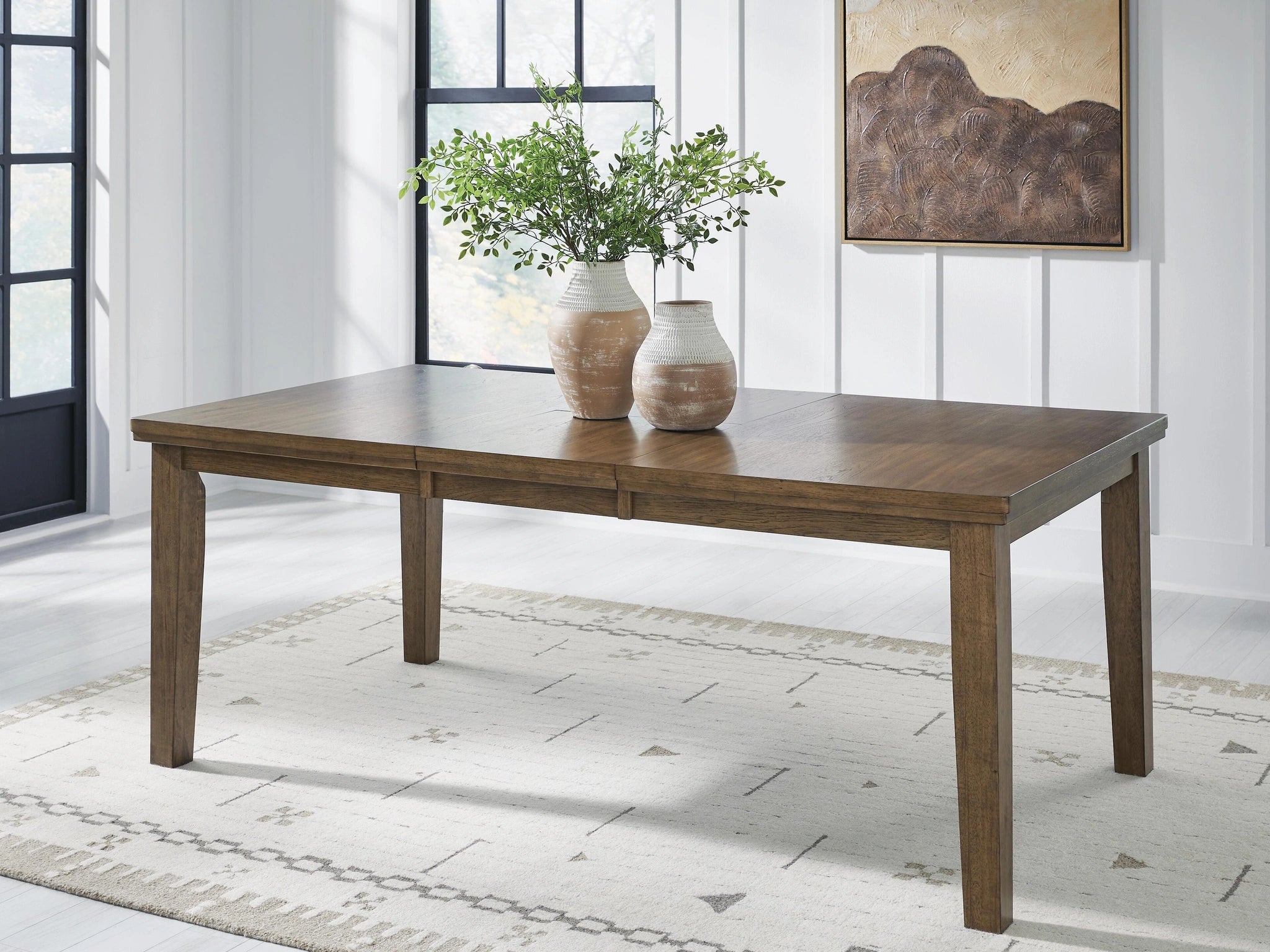 Urbinforte Dinning Room Set