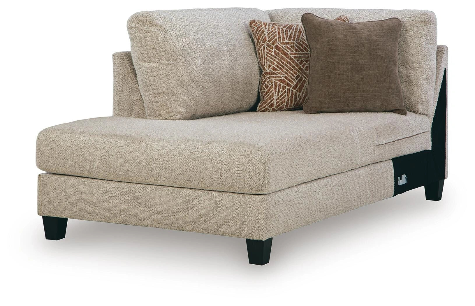 Steelwater Retreat Sectional with Chaise