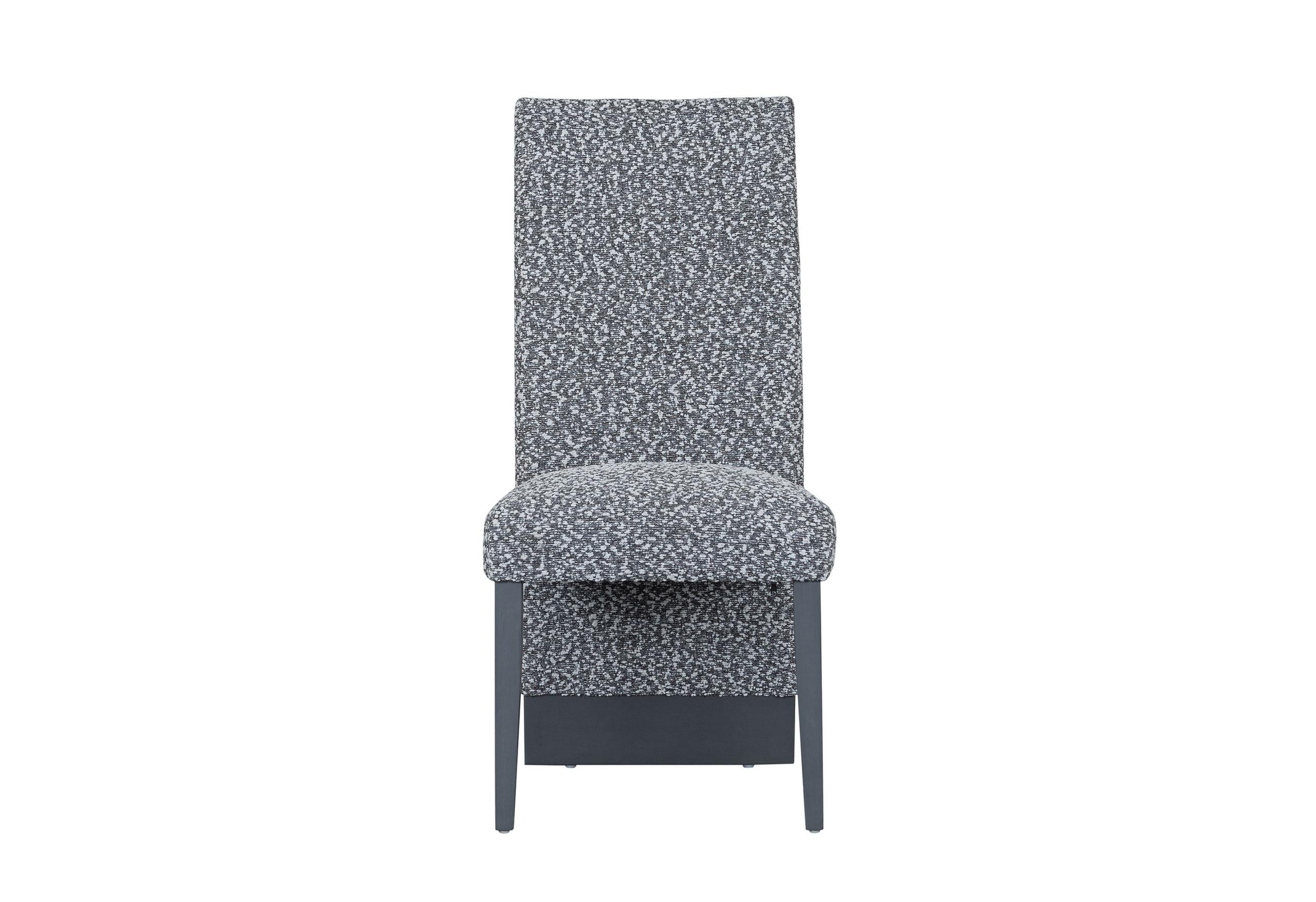 D12 WHITE/GREY CHAIR