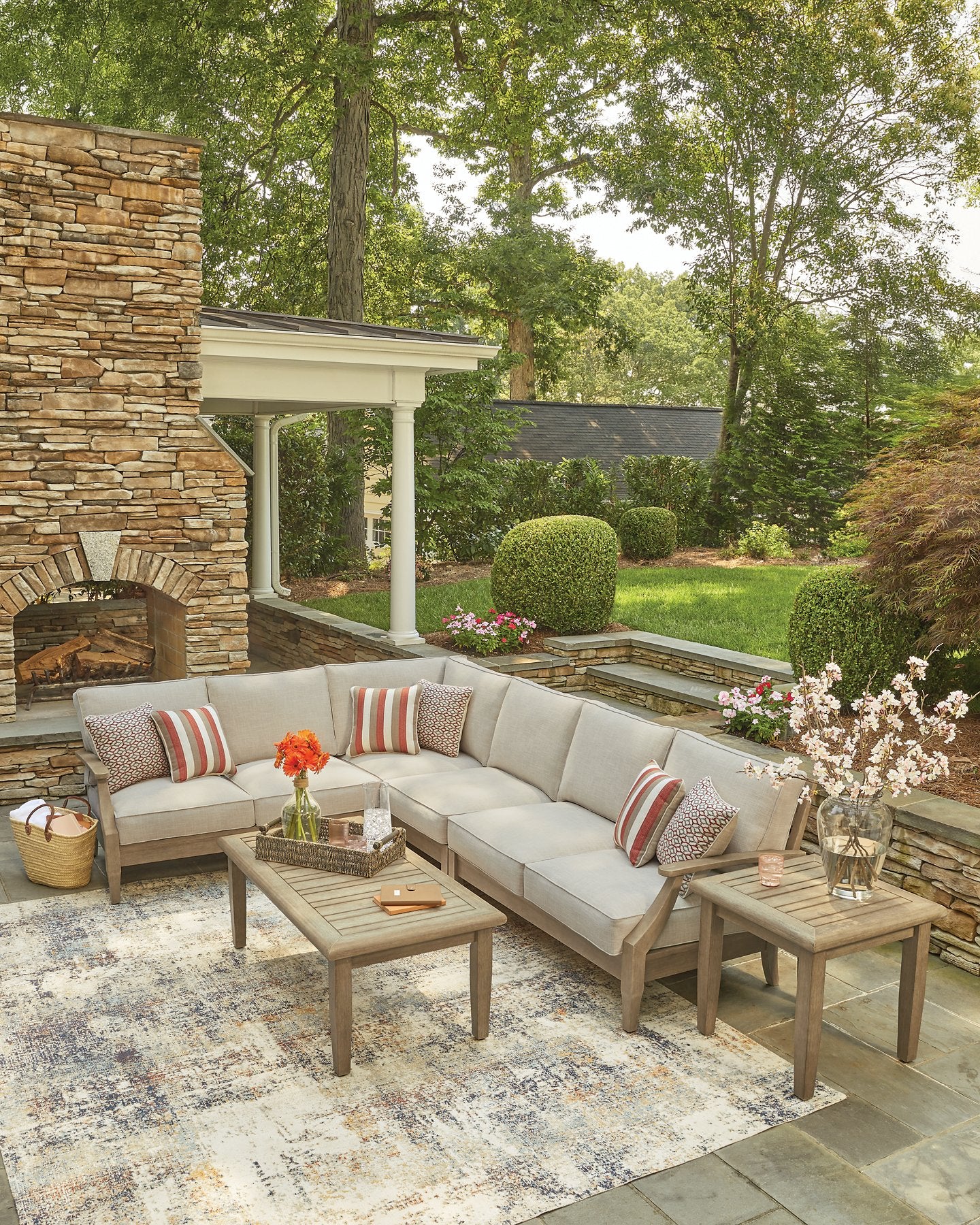 Clare View Outdoor Sectional