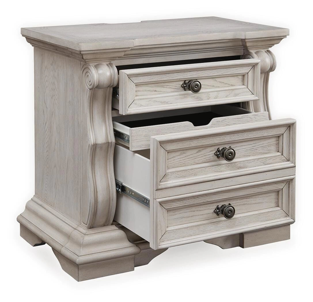 Bruchandi Bedroom Set