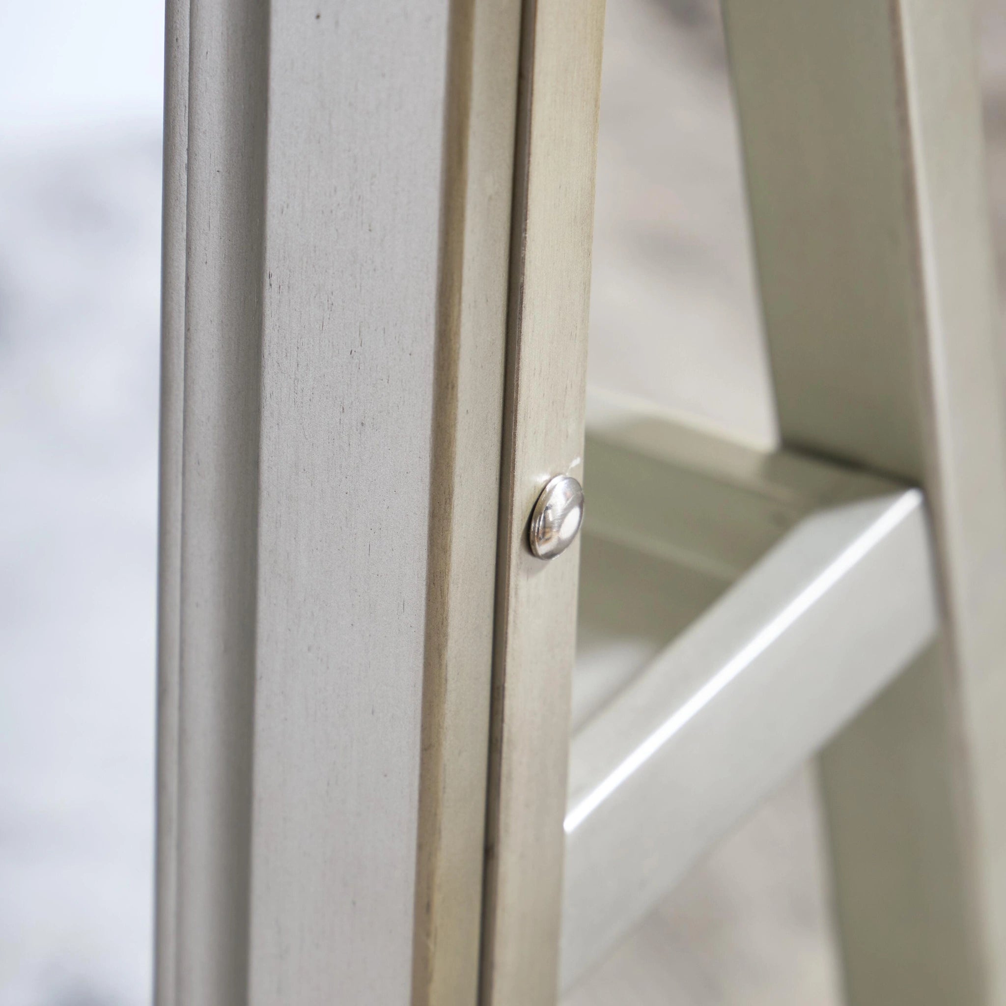 Evesen Floor Standing Mirror/Storage
