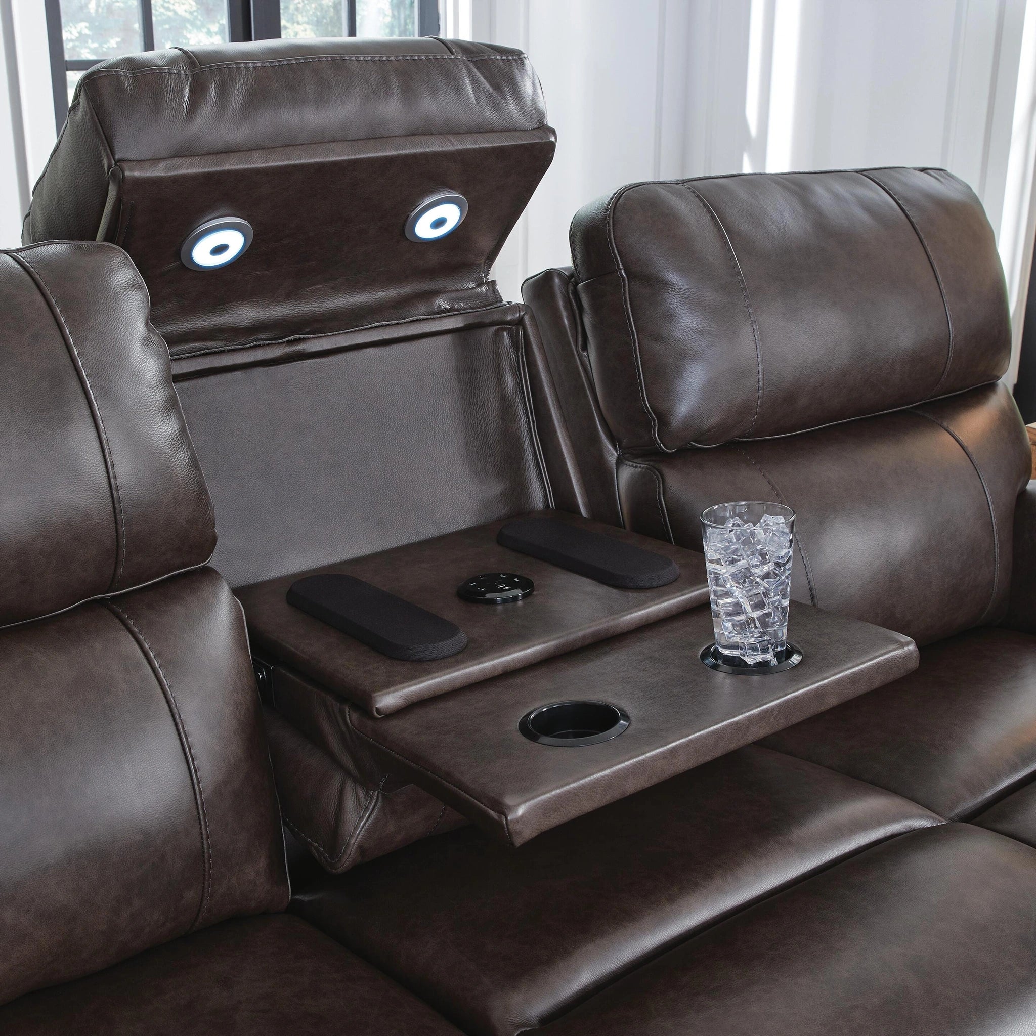 Crossplex Living Room Set