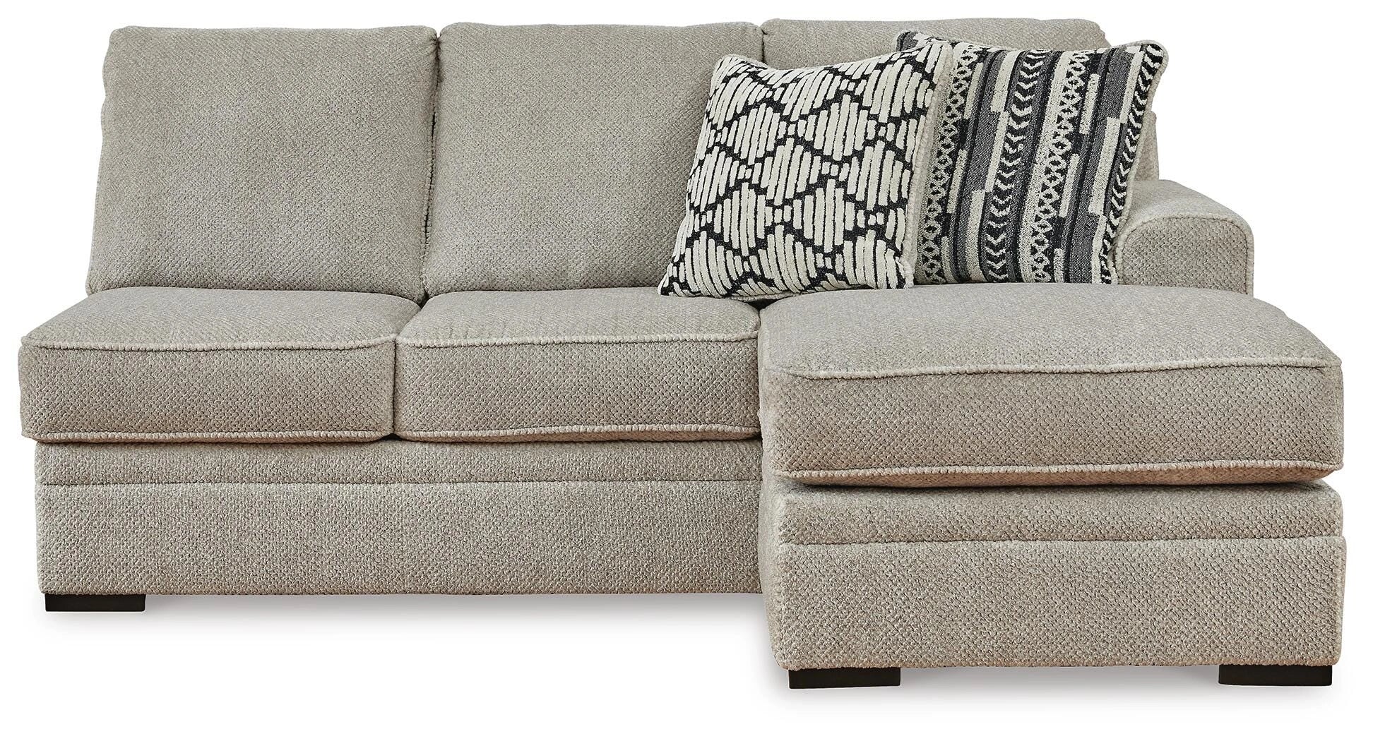 Calnita Sectional with Chaise