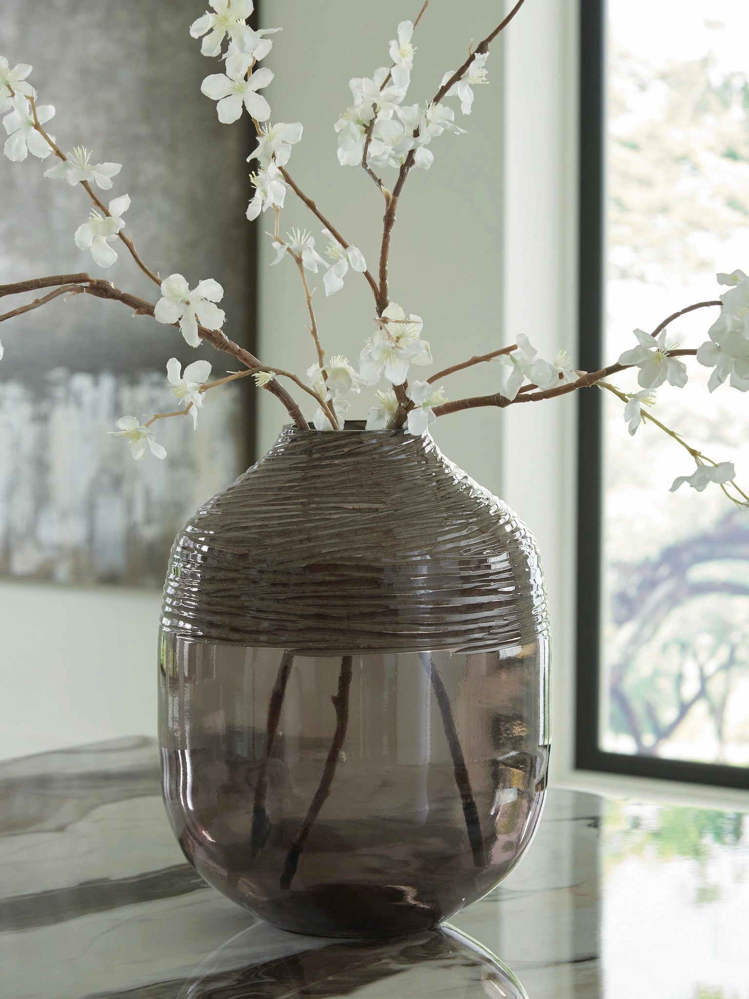 Harpwick Vase
