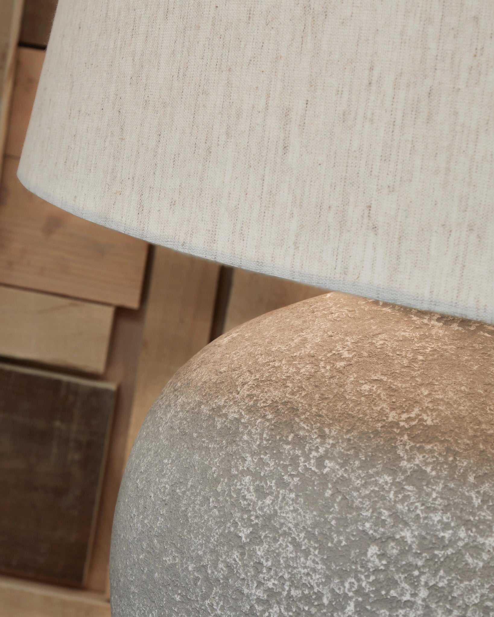 Dreward Table Lamp