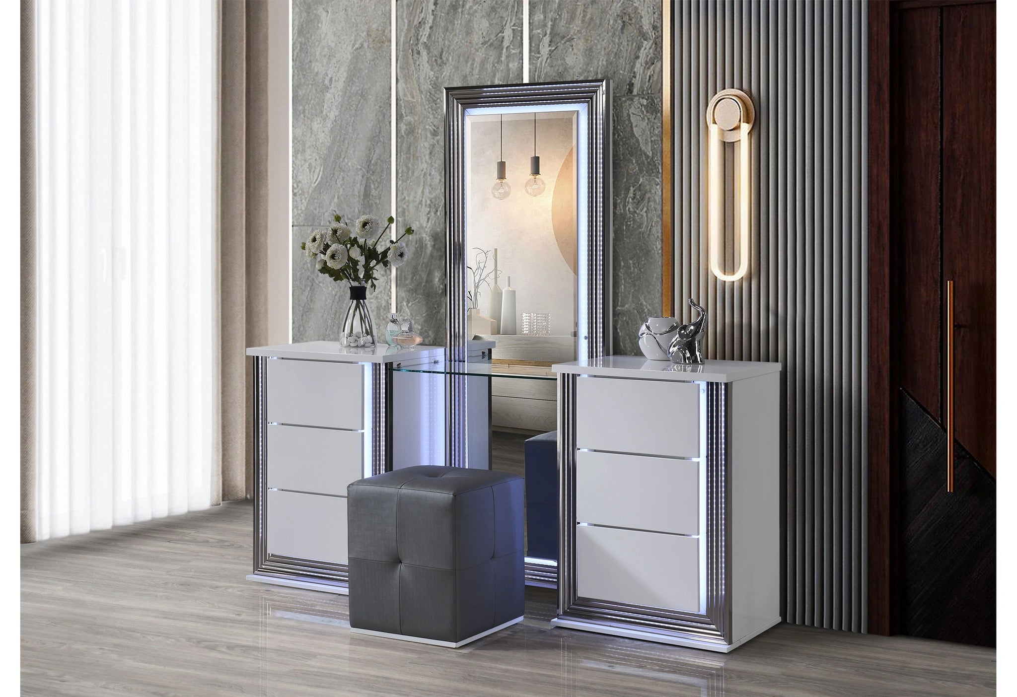 Ylime Smooth White Vanity with LED