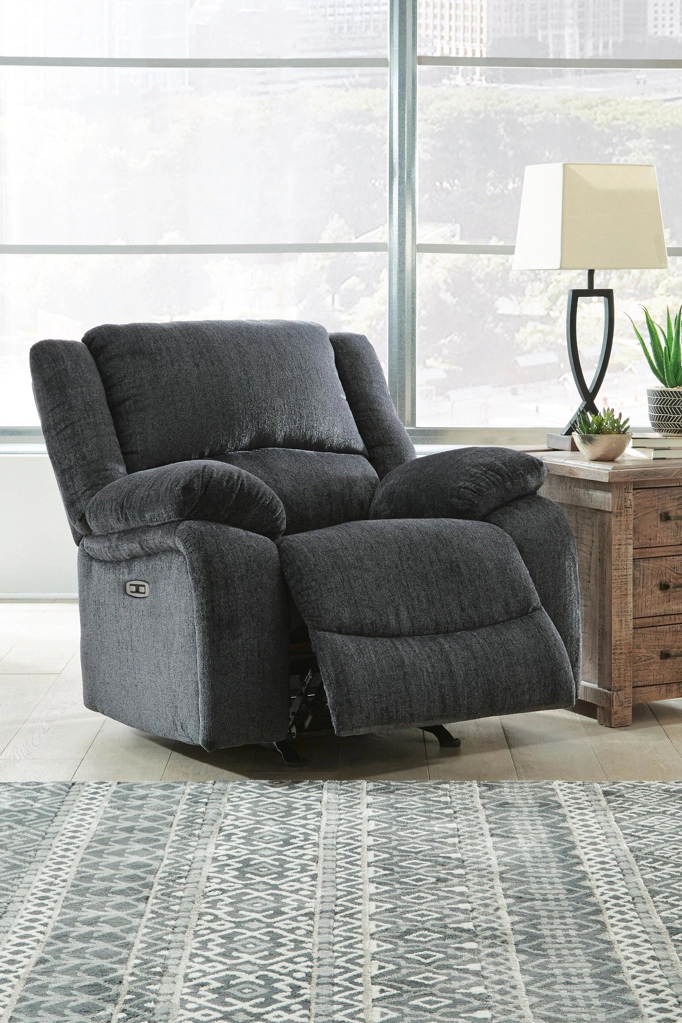 Draycoll Power Recliner
