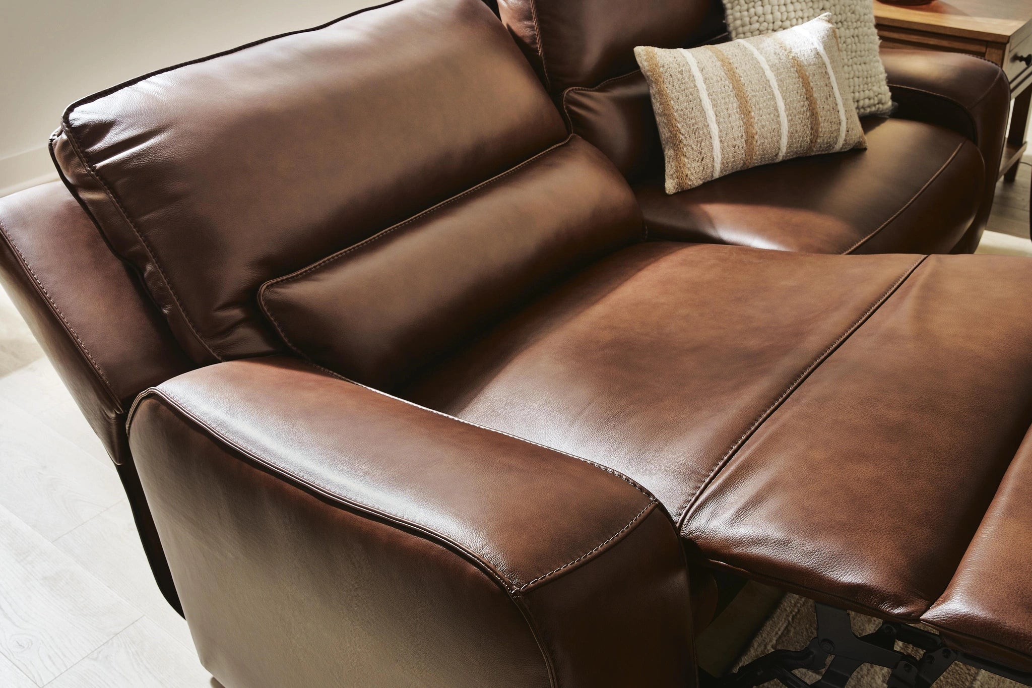 DeepWakes Reclining Living Room Set