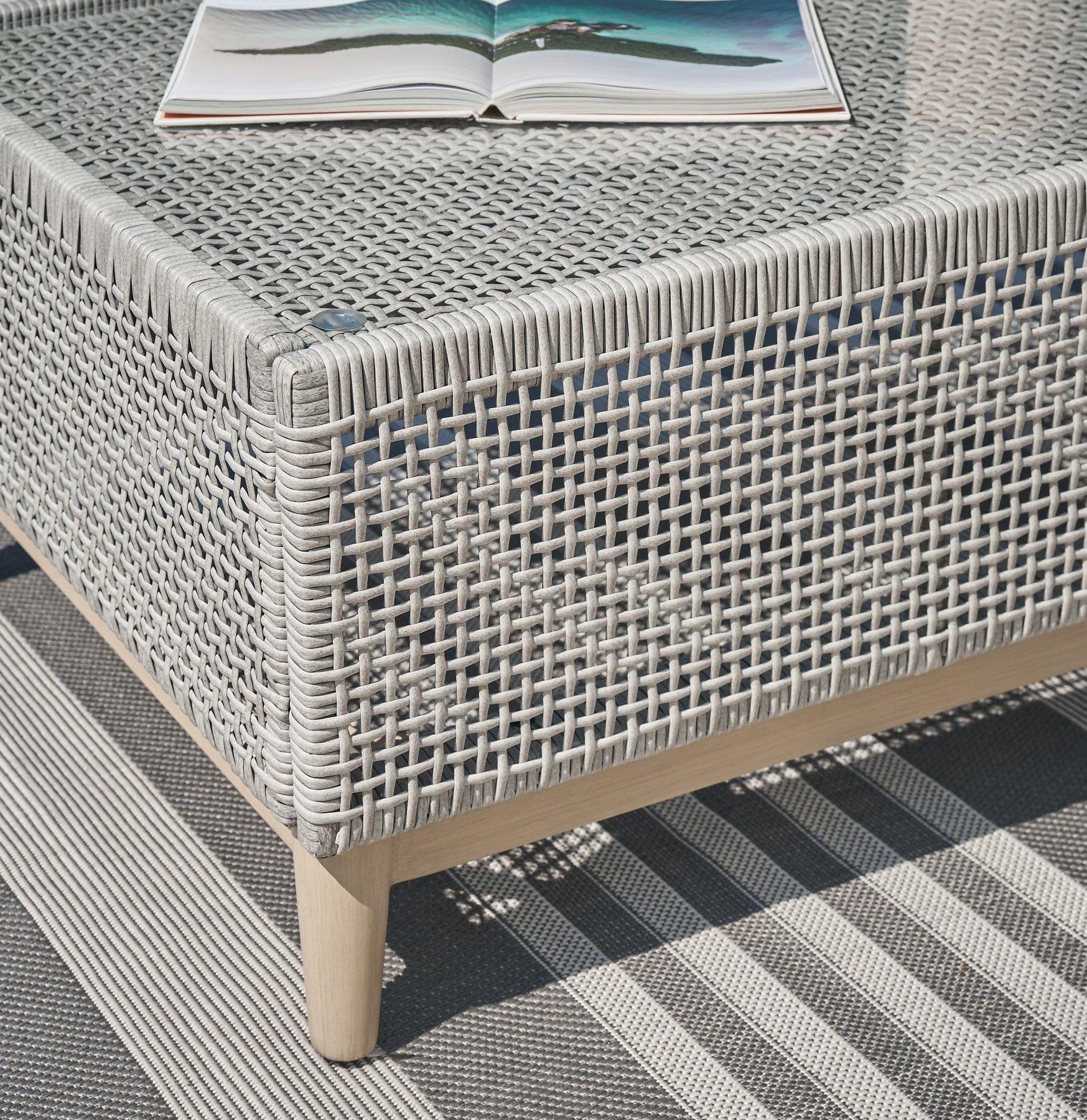 Seton Creek Outdoor Seating Set
