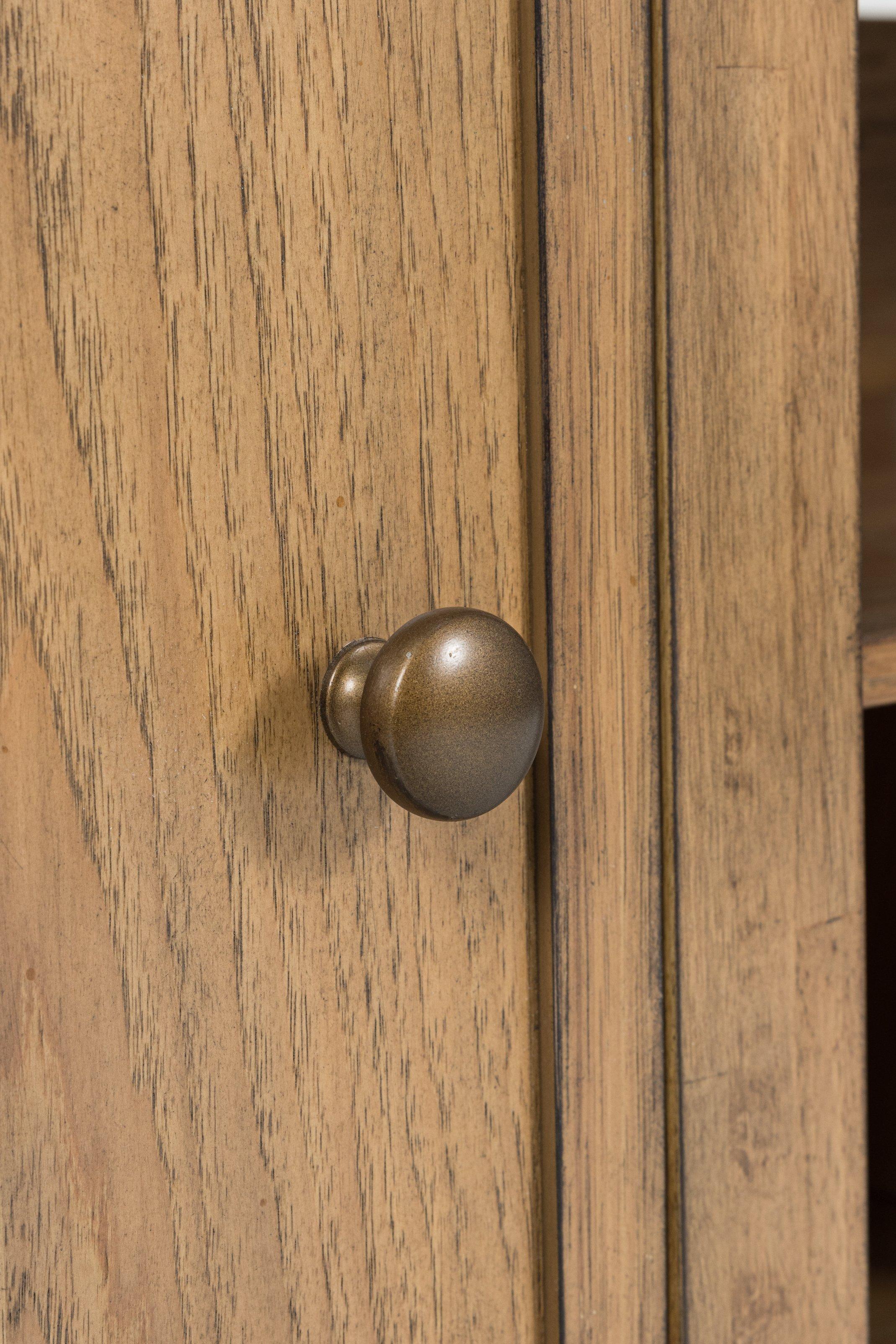 Sharlance 81" TV Stand