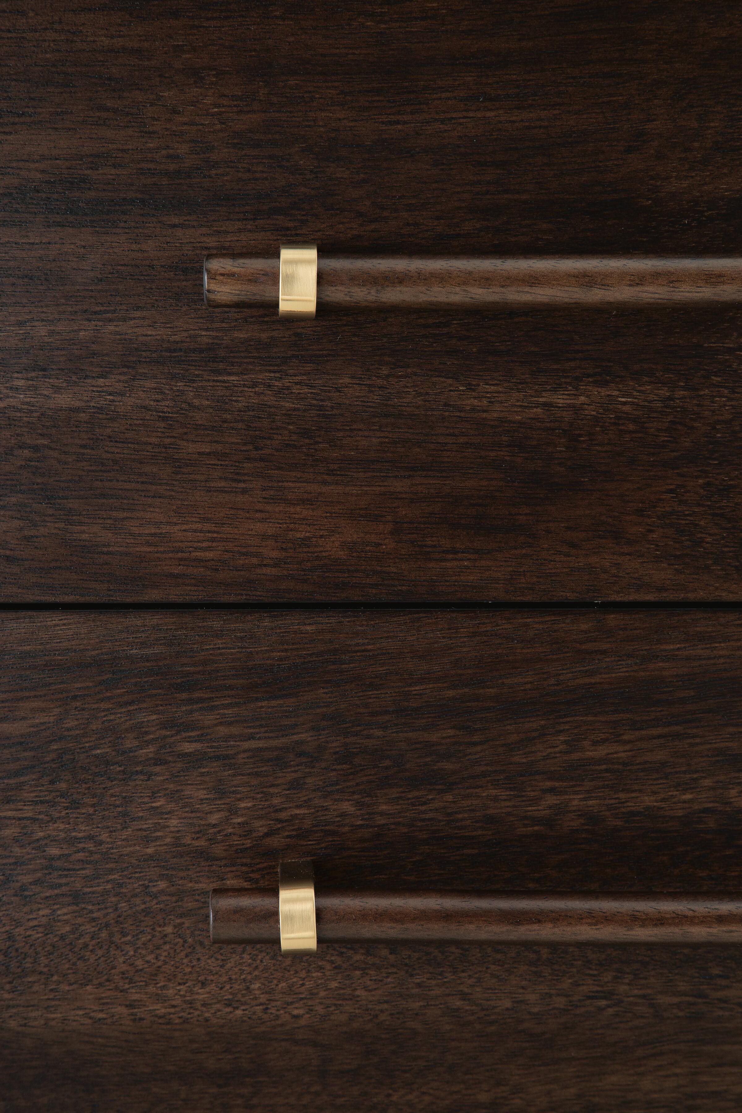 Dantenton Chest of Drawers