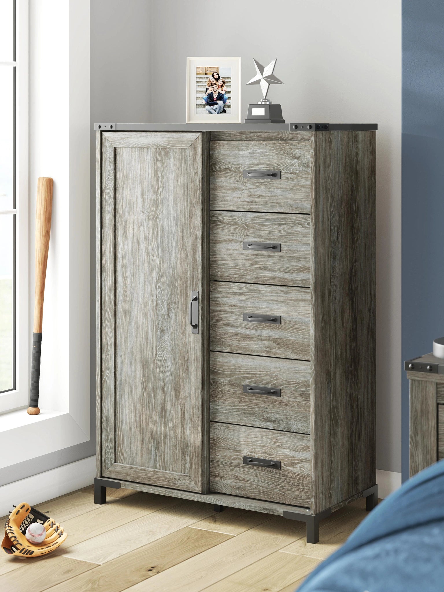 Frandern Dressing Chest