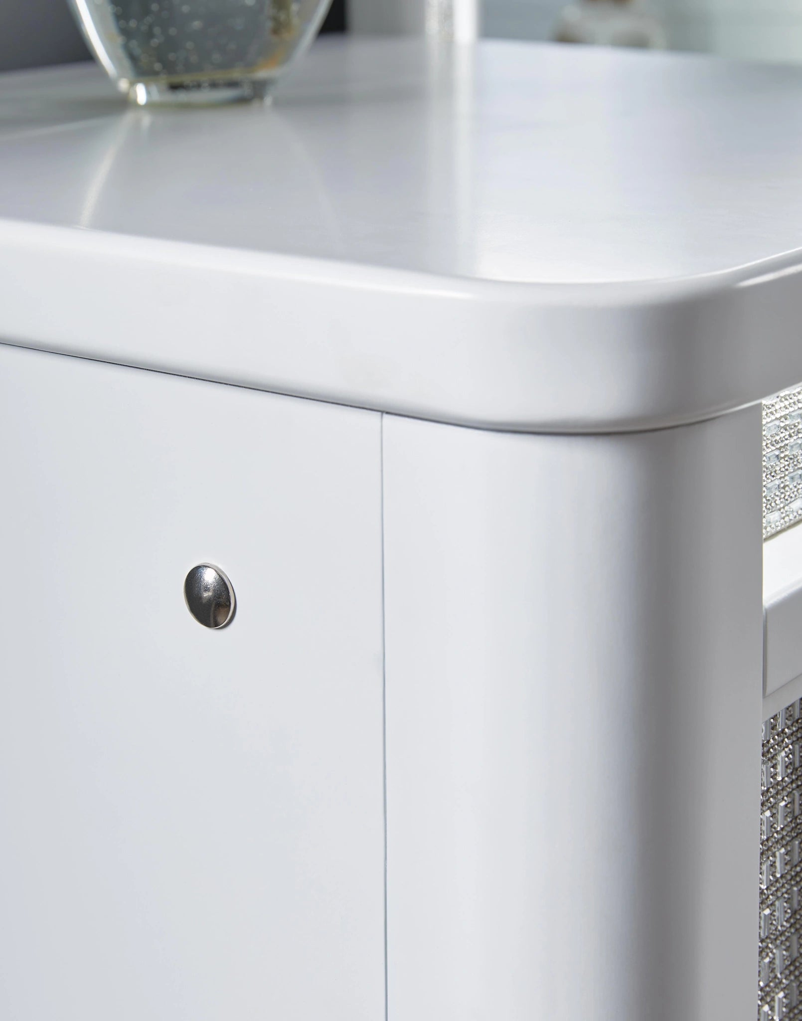 Chalanna Vanity with Mirror