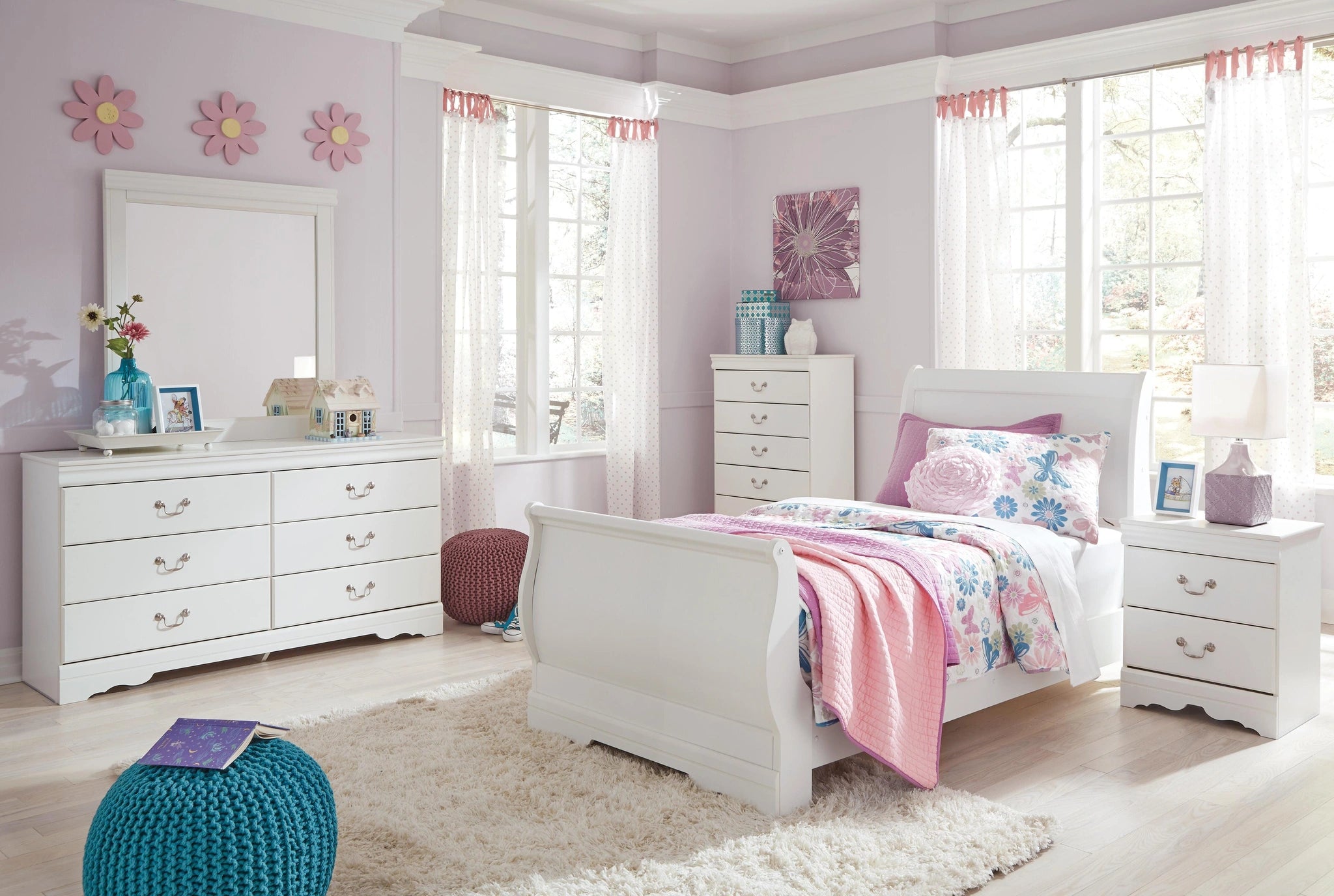 Anarasia Bedroom Set