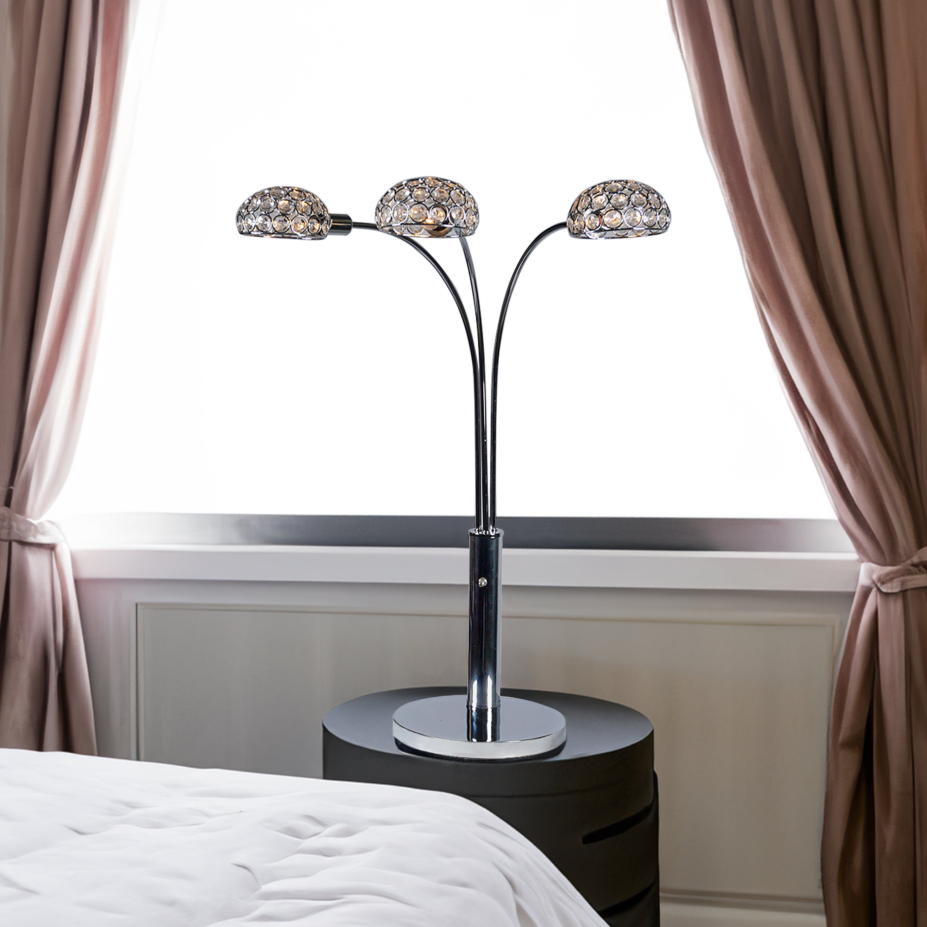 TABLE LAMP image